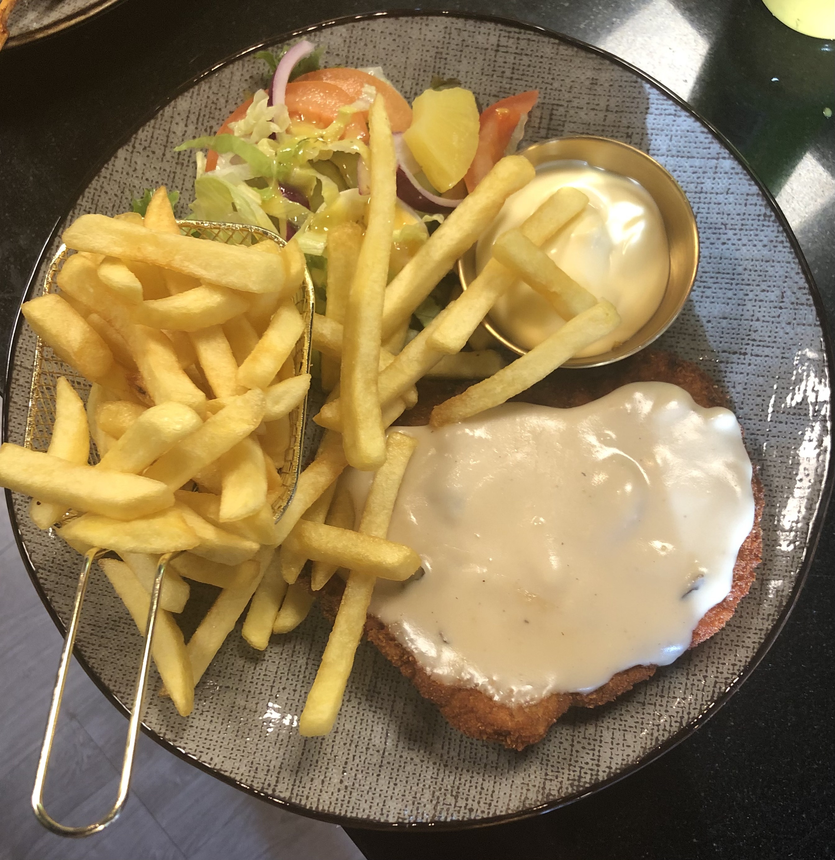 Champignon-Roomschnitzel Menu